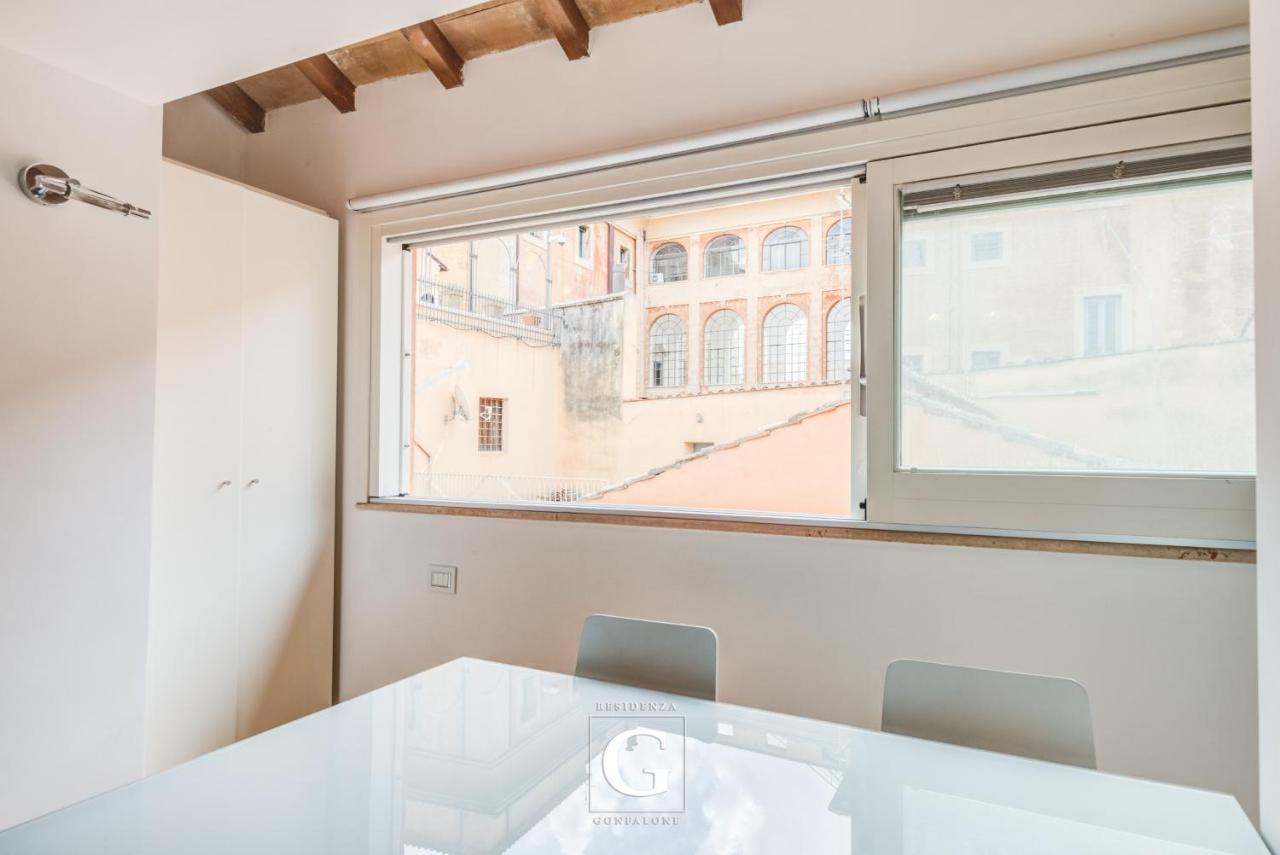 Residenza Gonfalone Рим Екстериор снимка